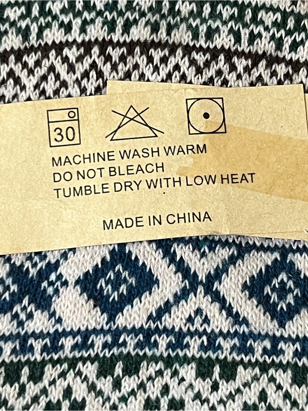 NWT Women’s Cozy socks - Picture 4 of 7